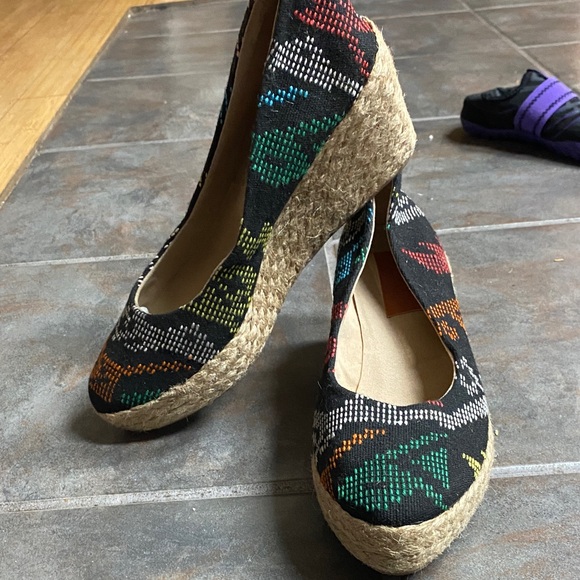 Multicolor Patterned Espadrille Flats - Picture 5 of 5